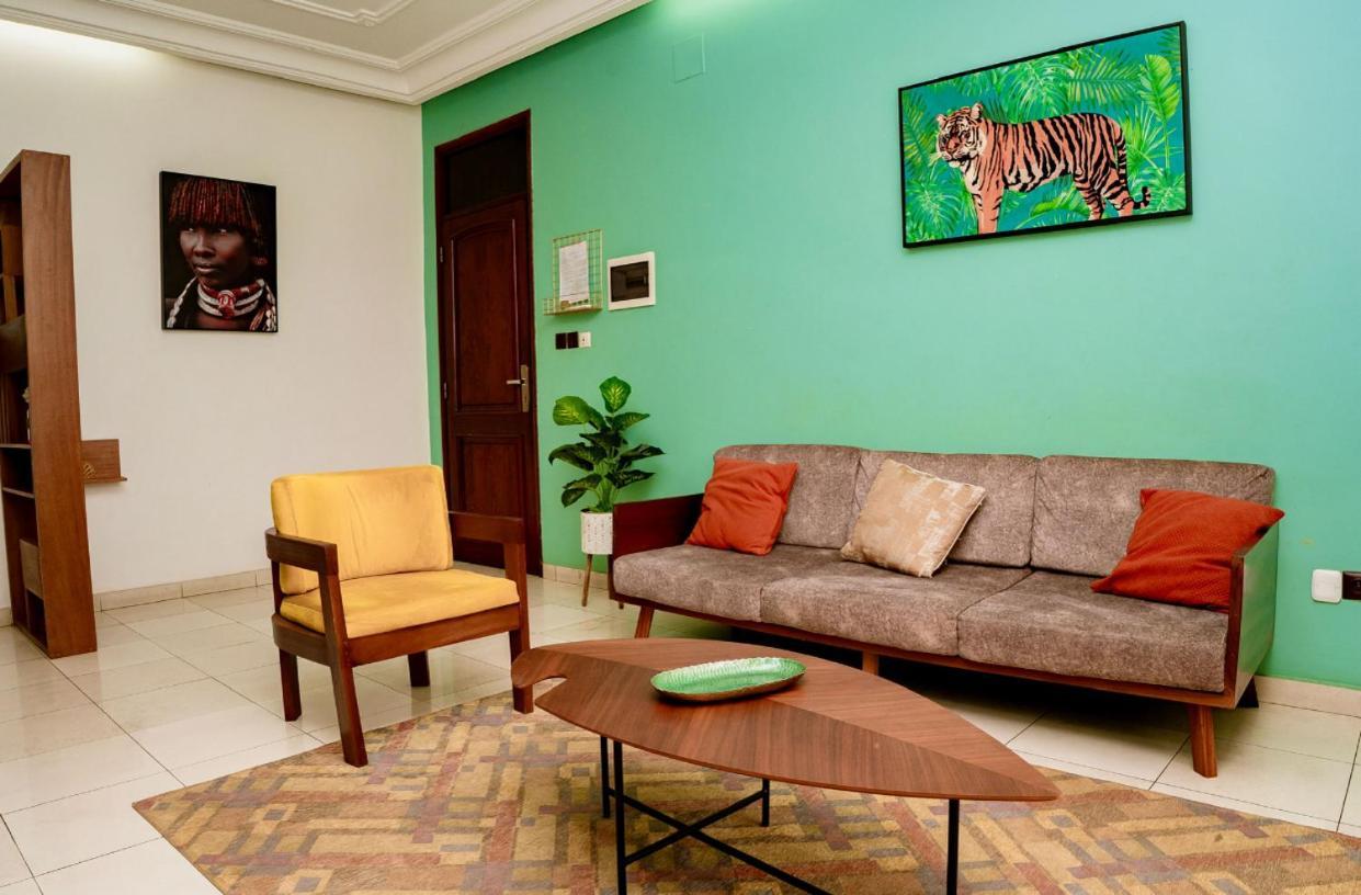 Ros’Appart Yaoundé Extérieur photo