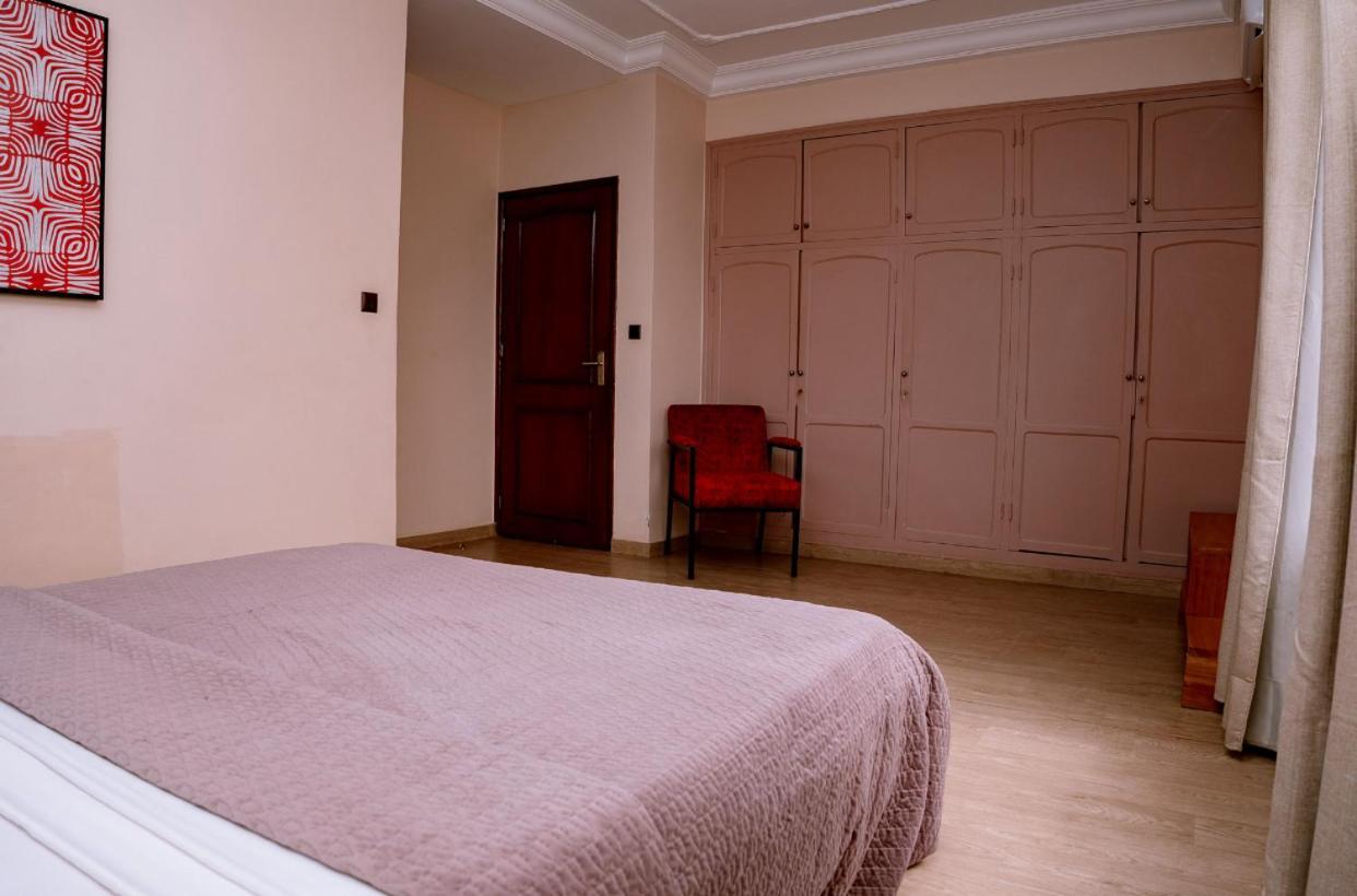 Ros’Appart Yaoundé Extérieur photo